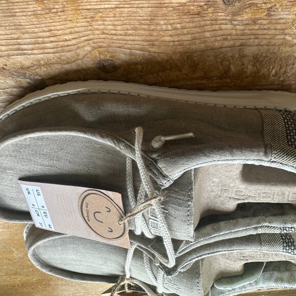 HEY DUDE WALLY LINEN NATURAL KHAKI 9 - Picture 3 of 5